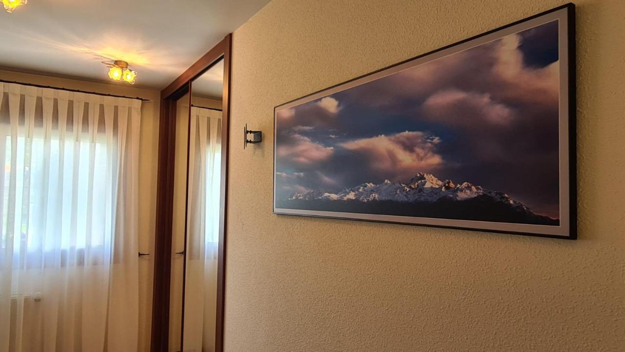 Apartamento Ria Villaviciosa ビリャビシオサ エクステリア 写真