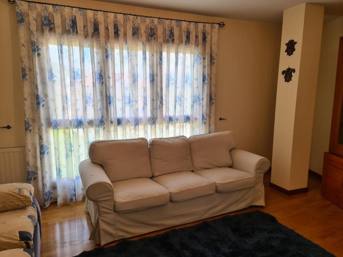 Apartamento Ria Villaviciosa ビリャビシオサ エクステリア 写真